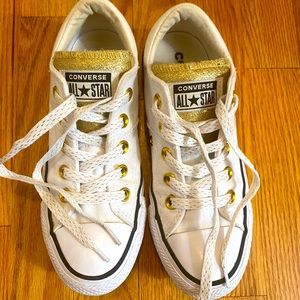 Converse size 5 women’s